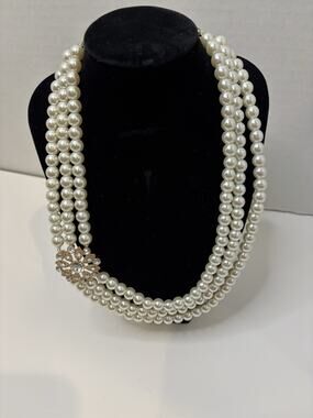 City Girls & Pearls White Faux 3 Strand Pearl Necklace Elegant 20” with Pendant